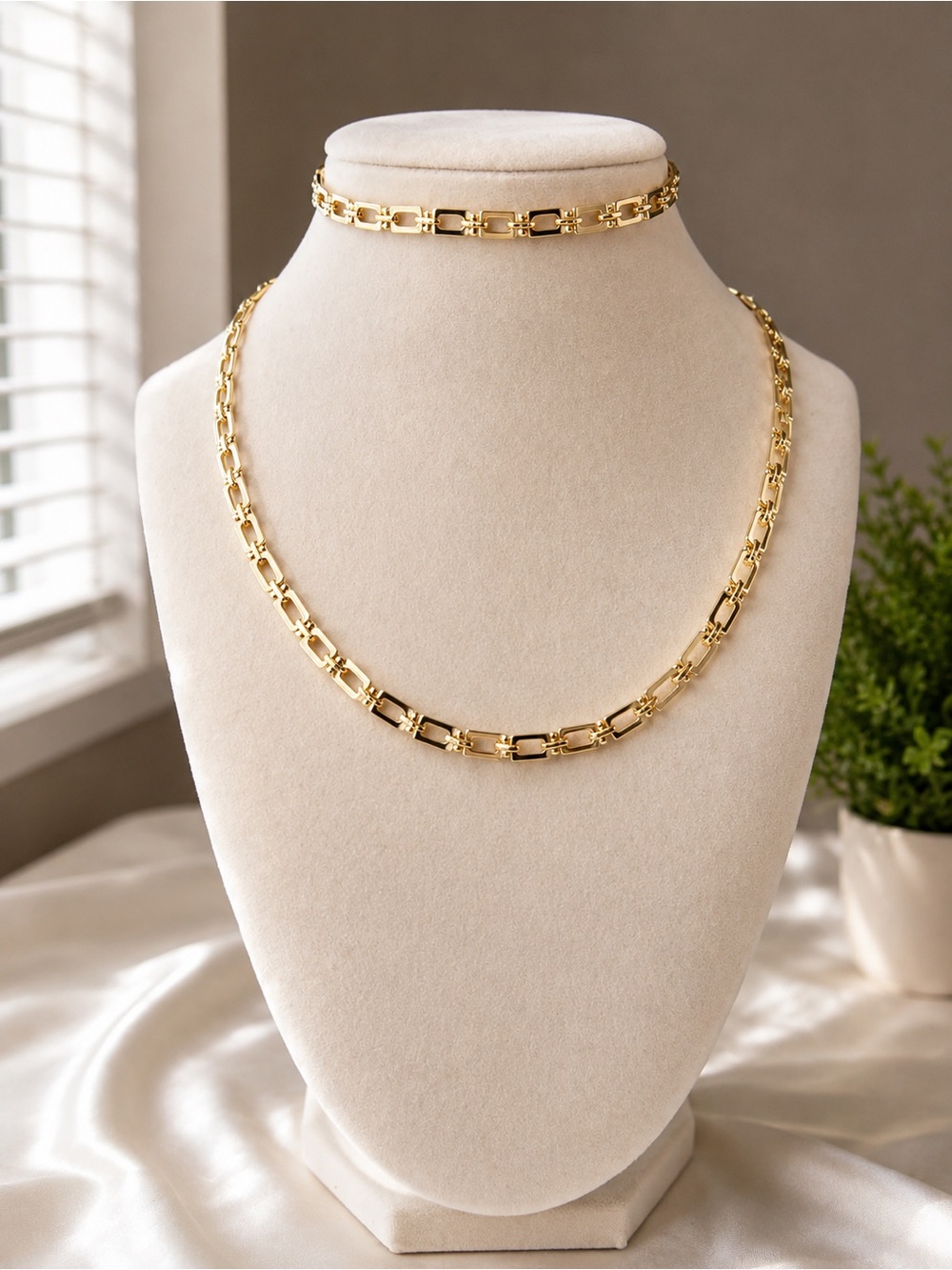 Gold Link Necklace and Choker Set — Polished Gold Tone